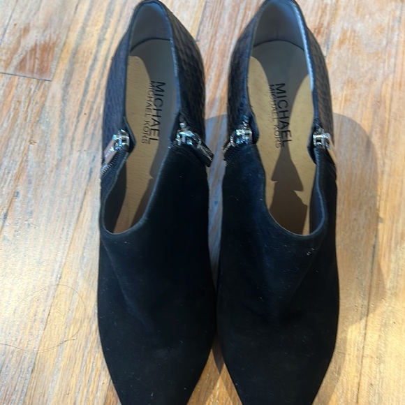 Michael kors booties suede and snake low ankle heel black booties - Picture 10 of 11